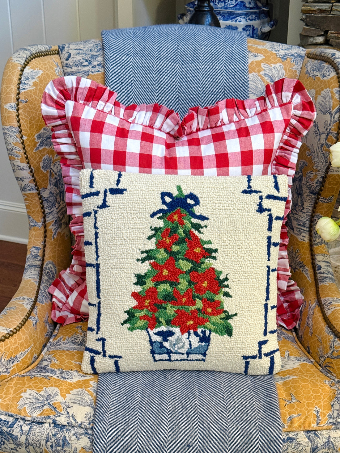Chinoiserie Christmas tree pillow