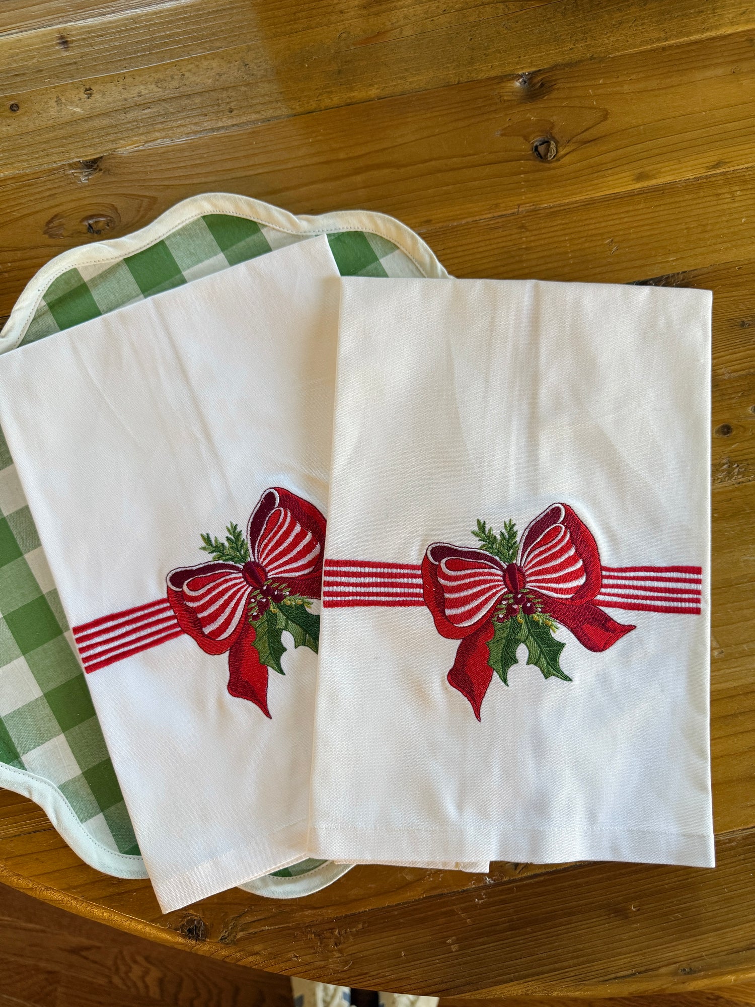 Bow embroidered kitchen towel