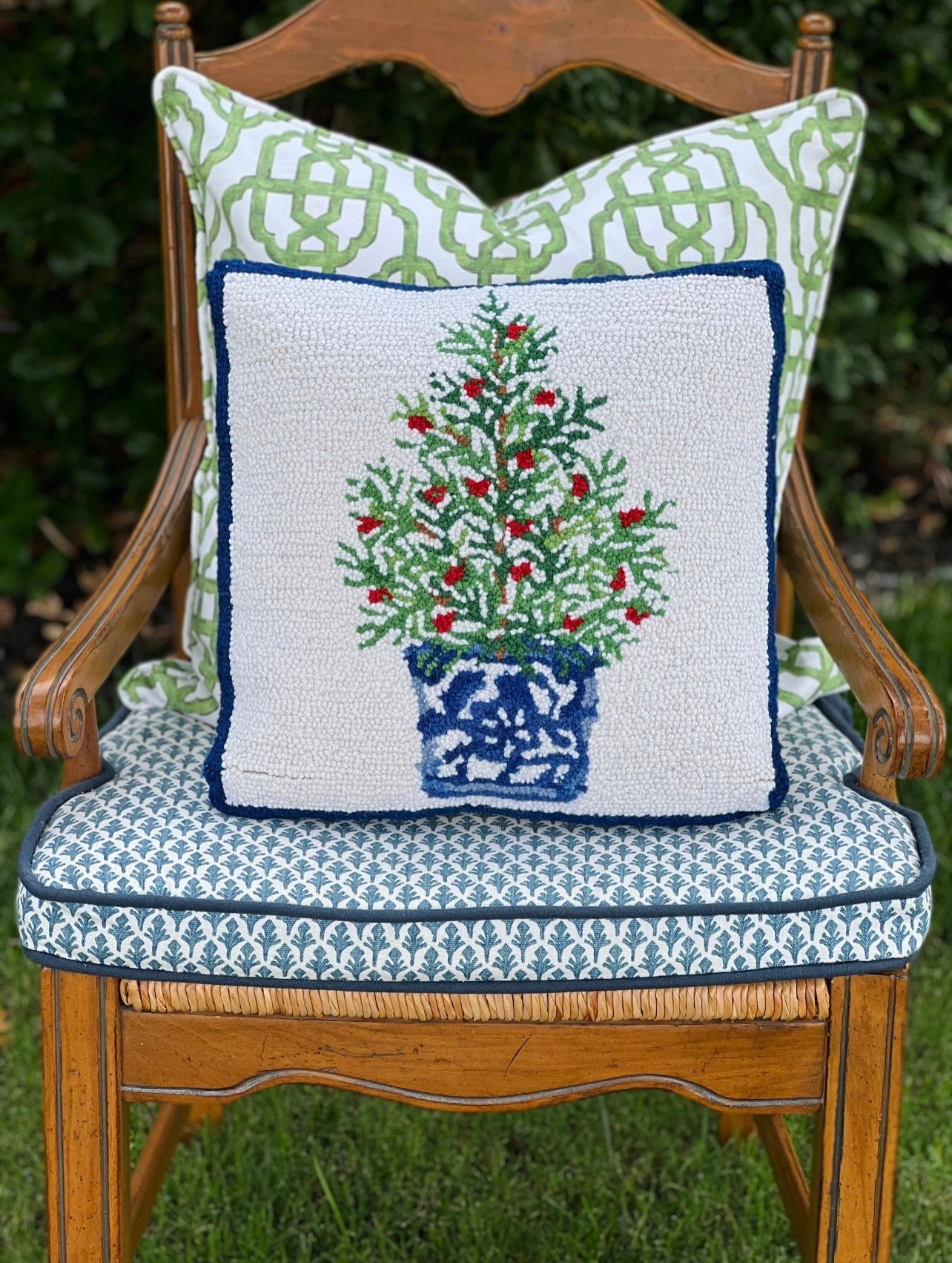 Holiday chinoiserie tree hooked wool pillow