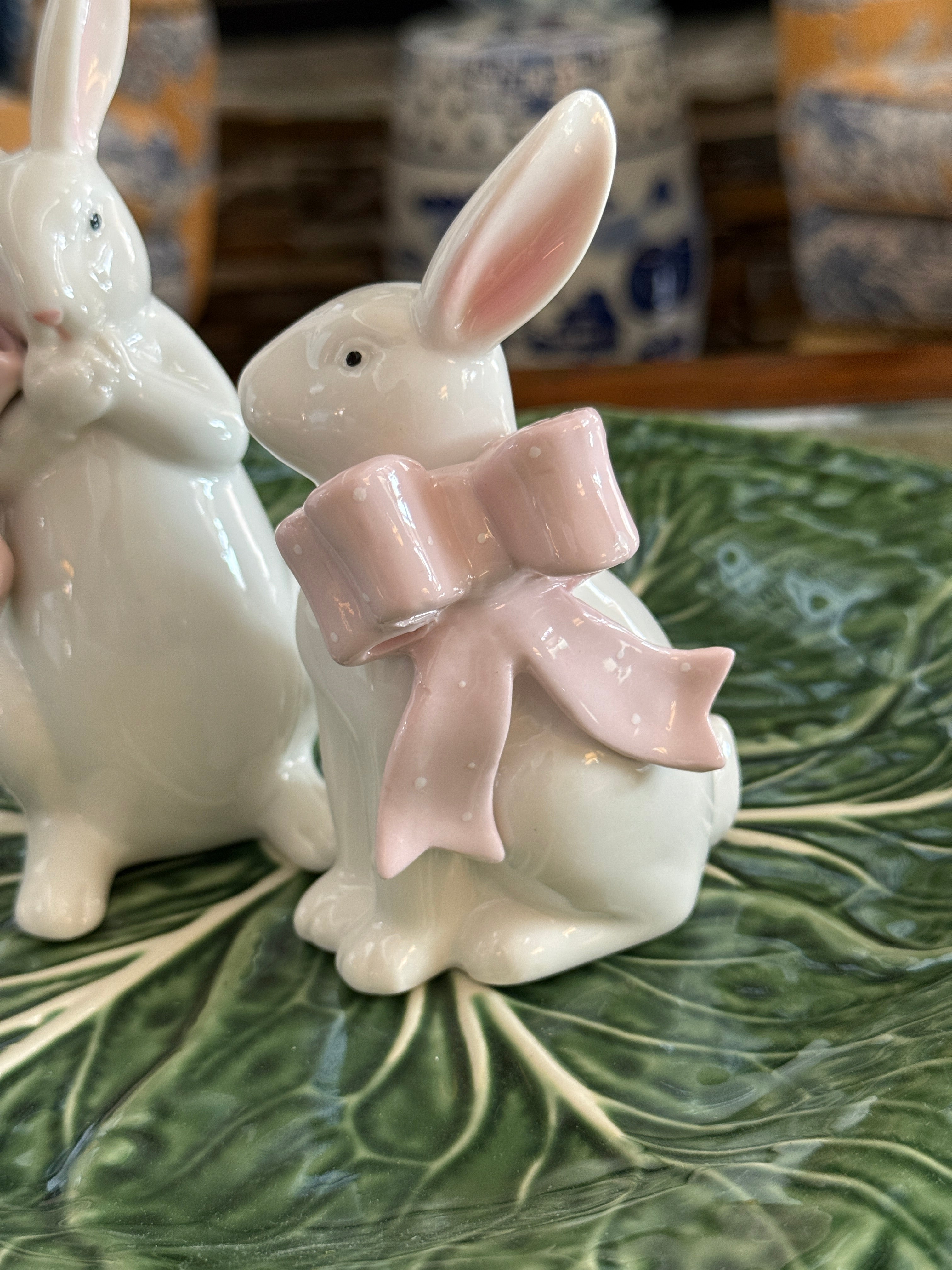 Porcelain bunny set with pink bows