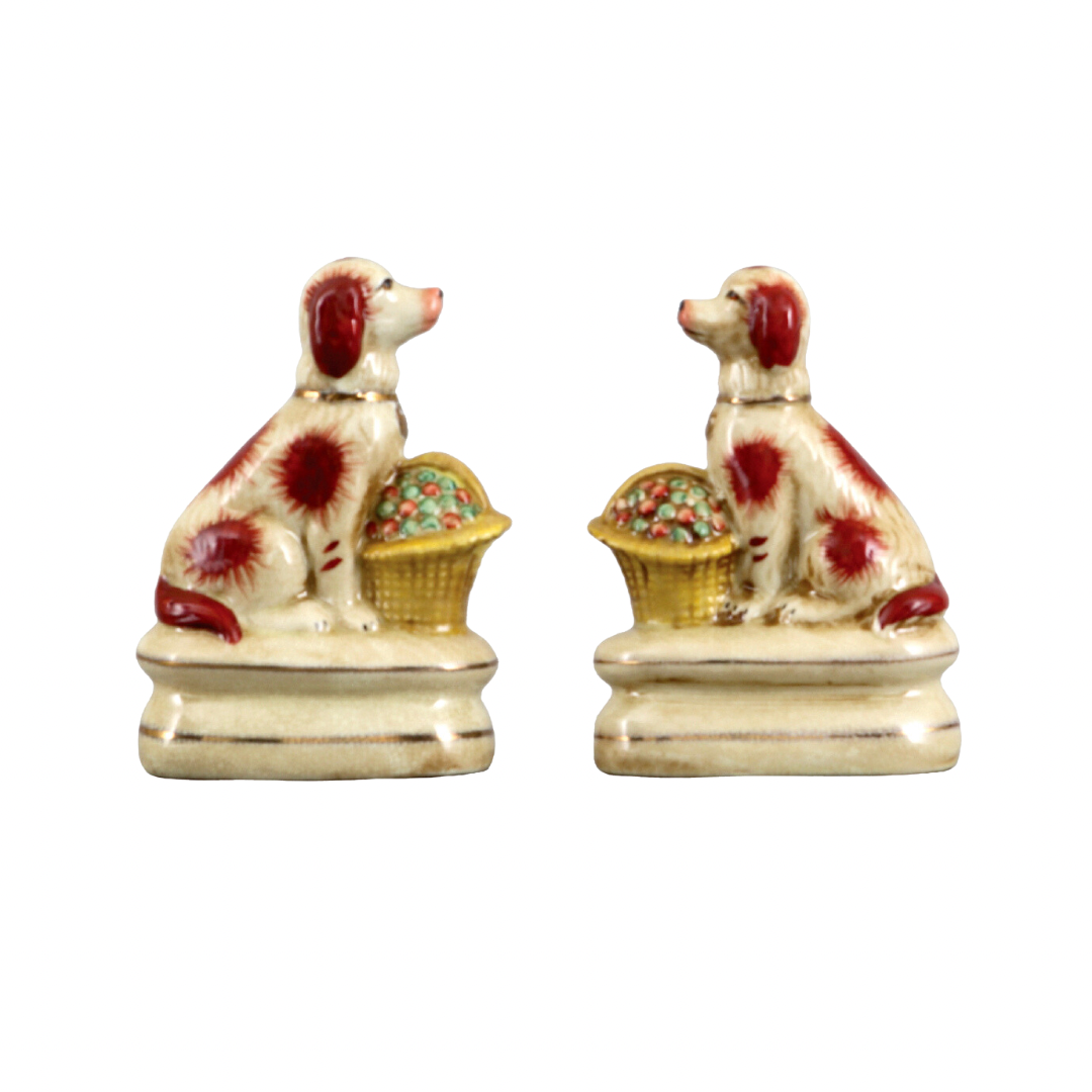 Staffordshire dog pair with flower baskets rust