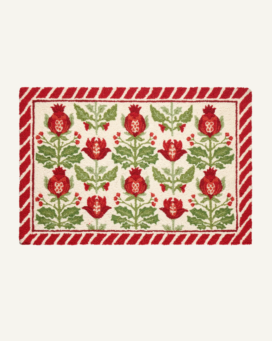 Holiday Mughal hand hooked accent rug
