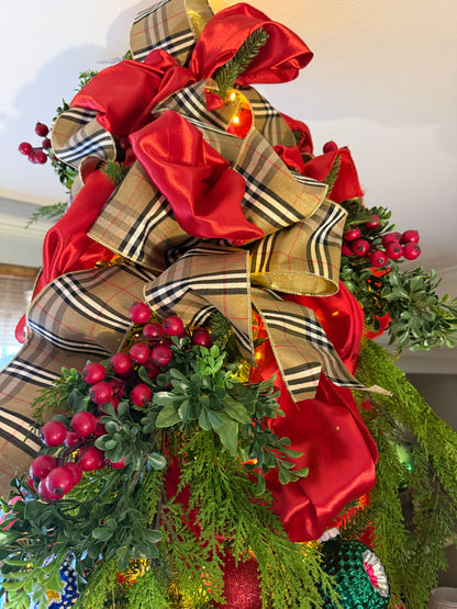 Red berries and boxwood stem