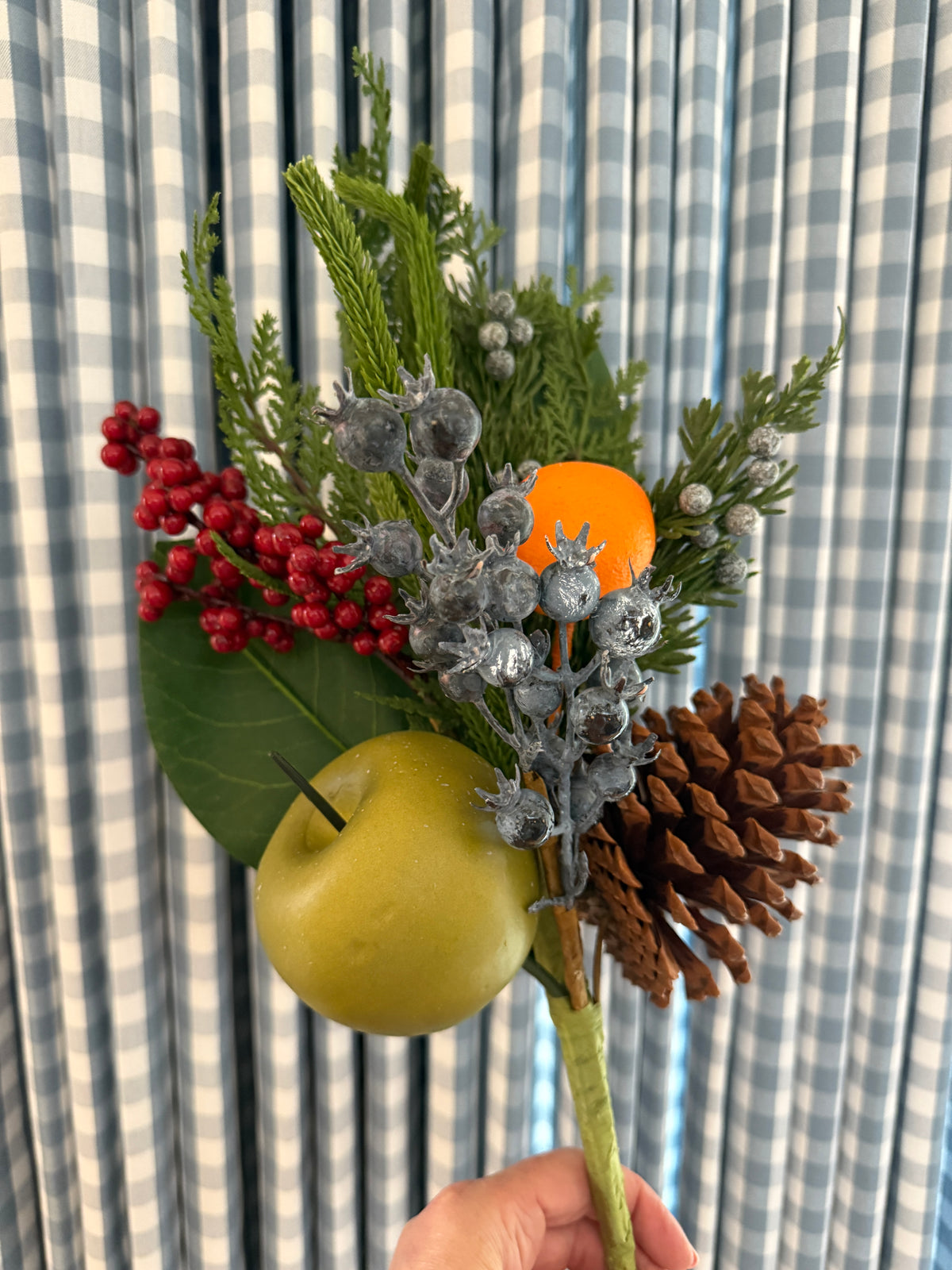 Mixed fruit pick 18”