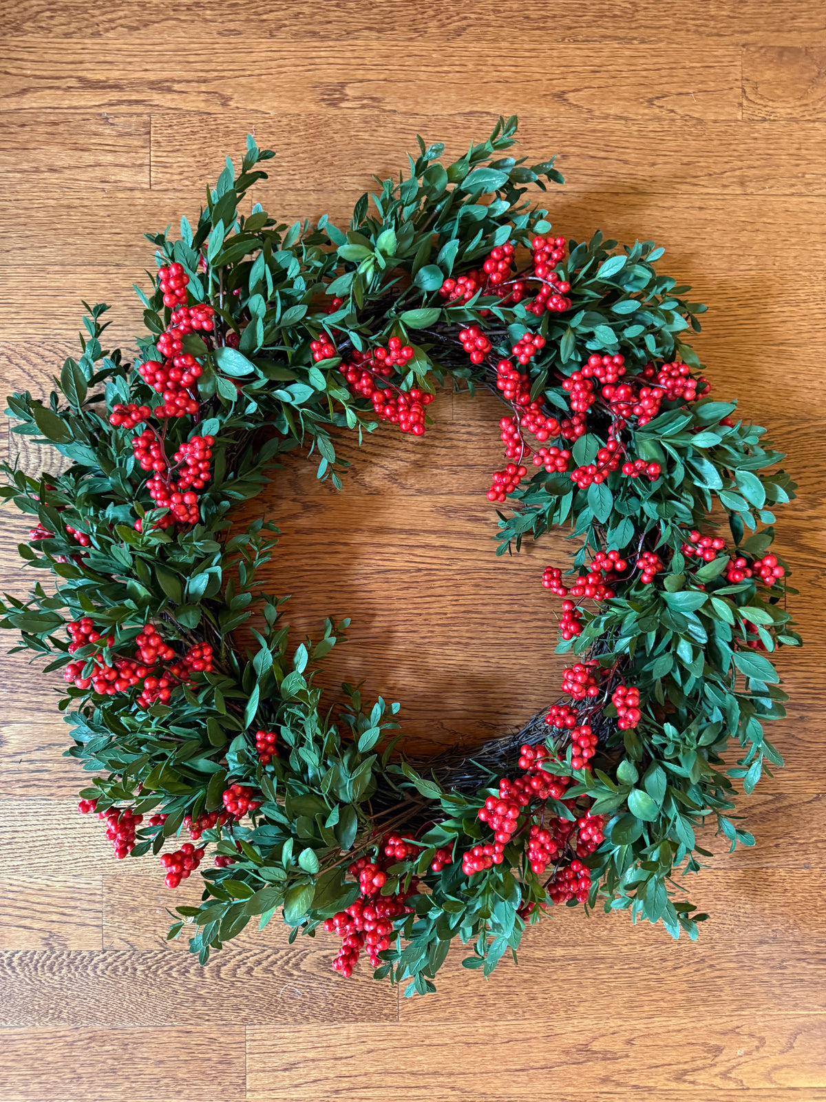 Boxwood and berries wreath 24”