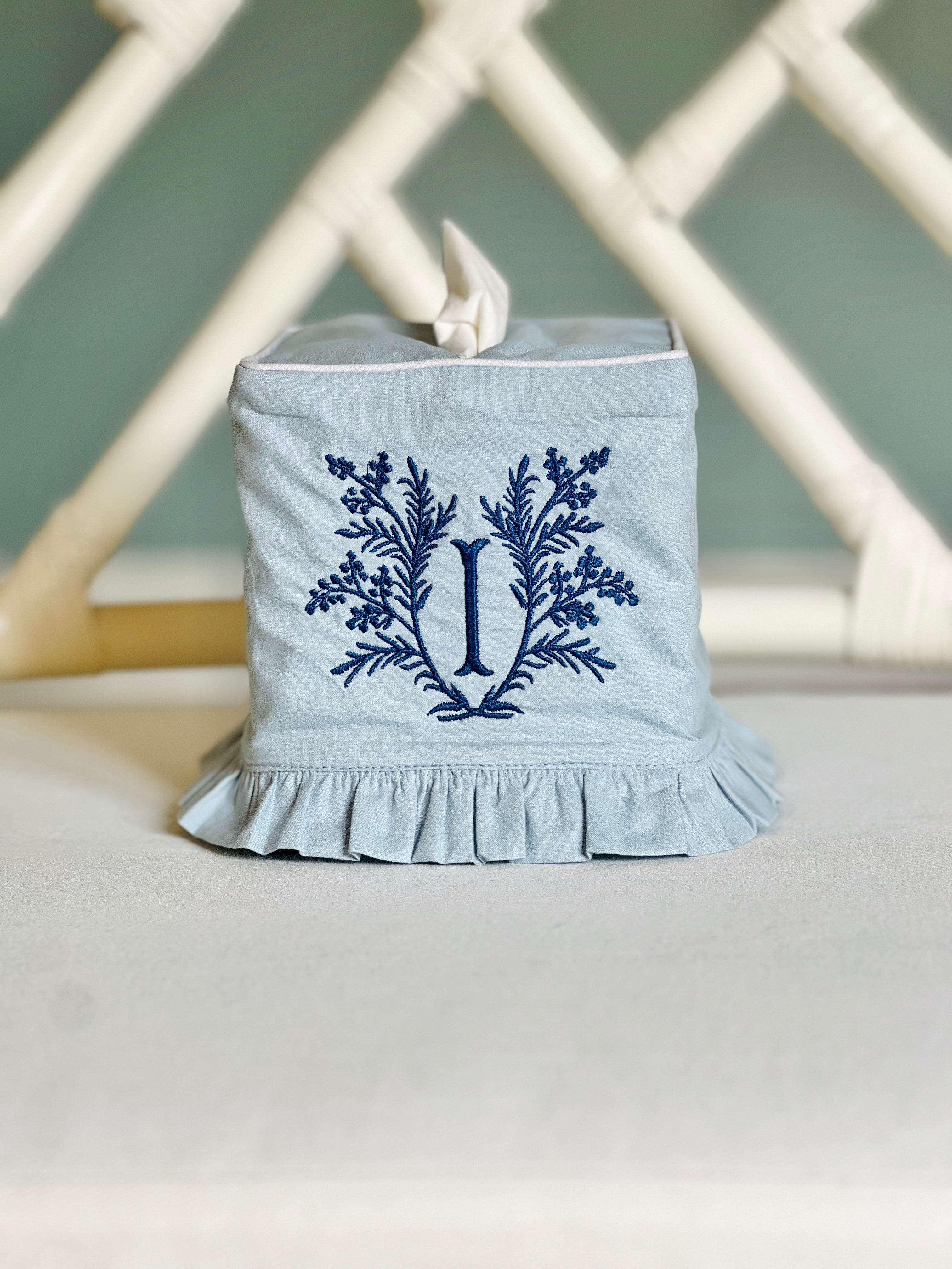 Light blue ruffle tissue cover