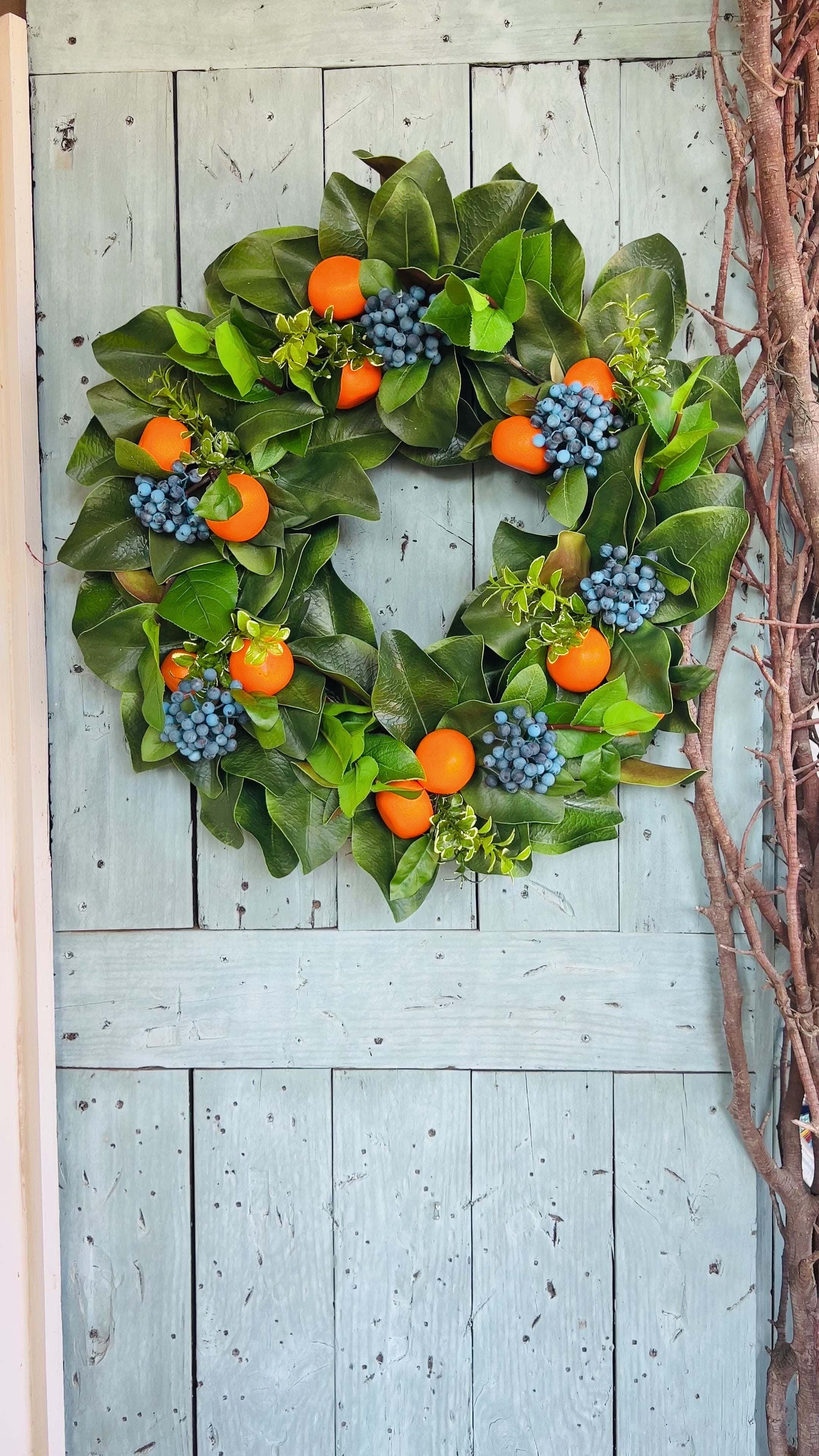 Clementine and blueberry wreath