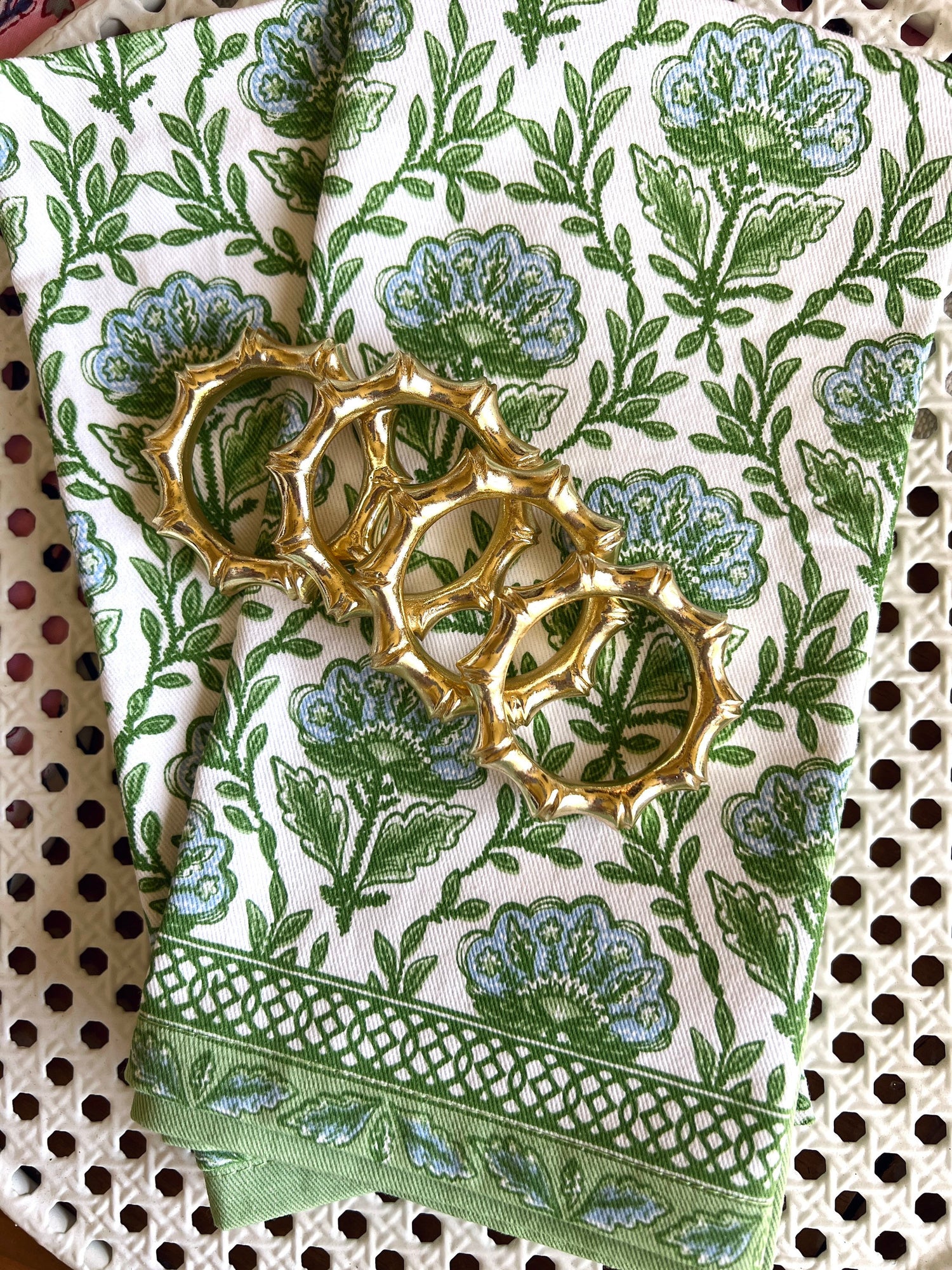 Golden bamboo napkin rings set of 4