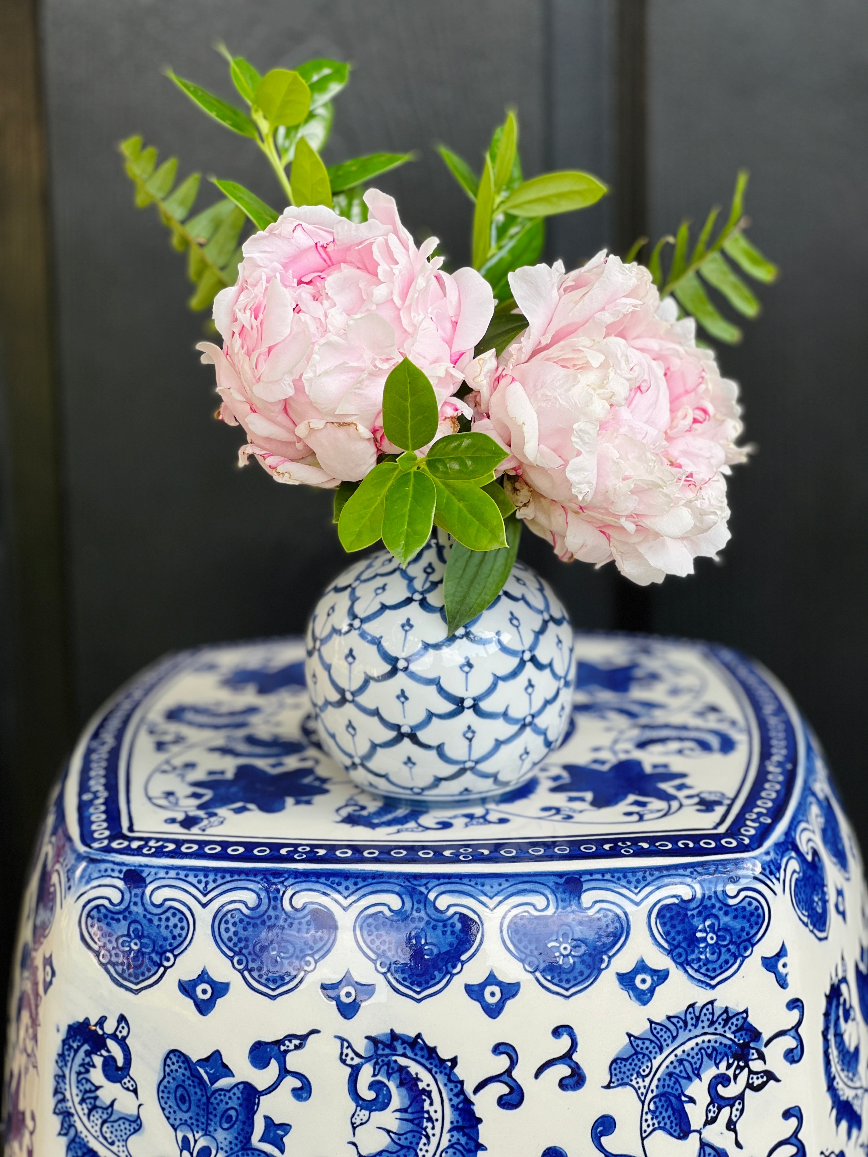 Set of 3 blue and white bud vases