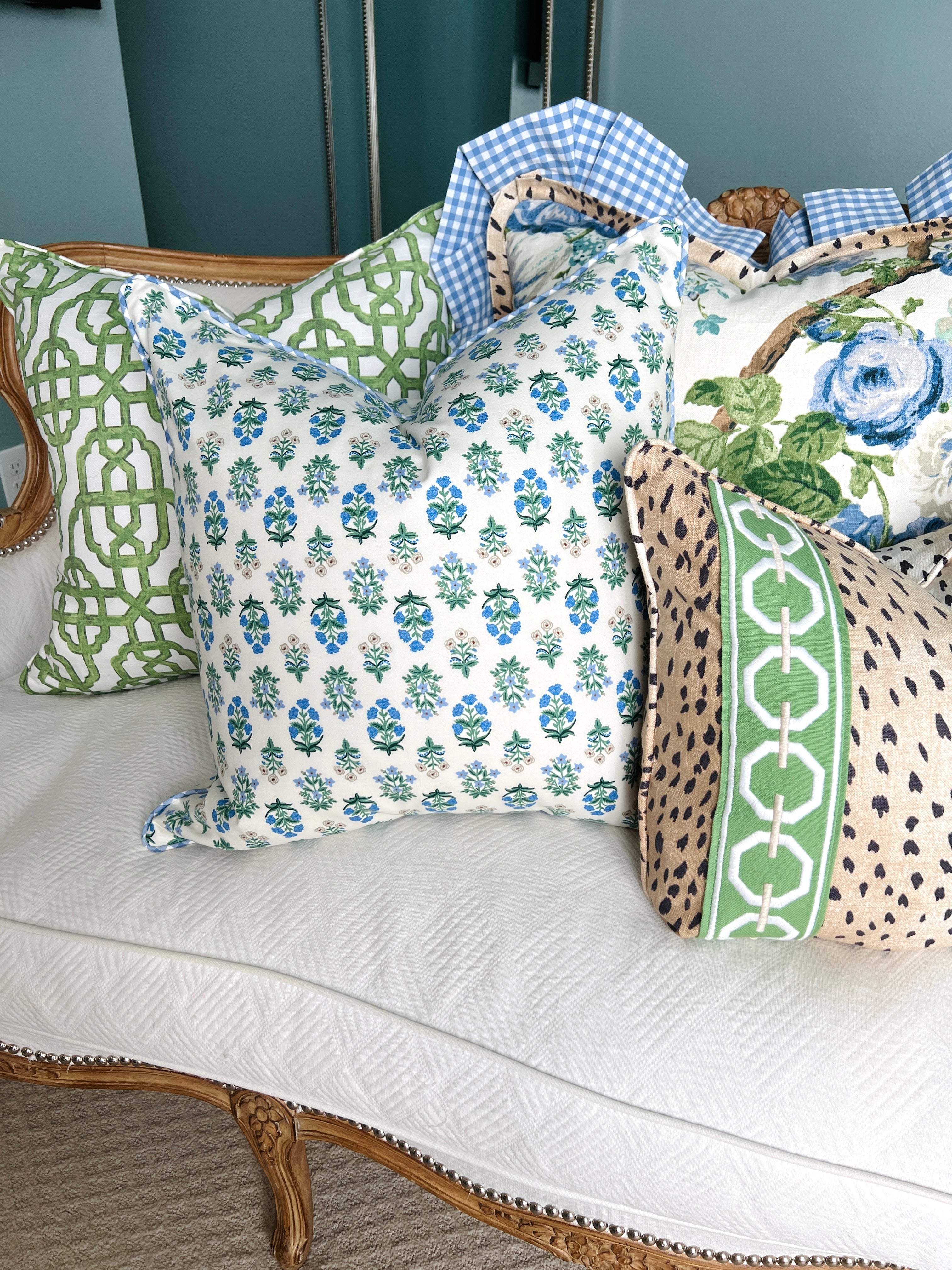 Throw pillow covers online green