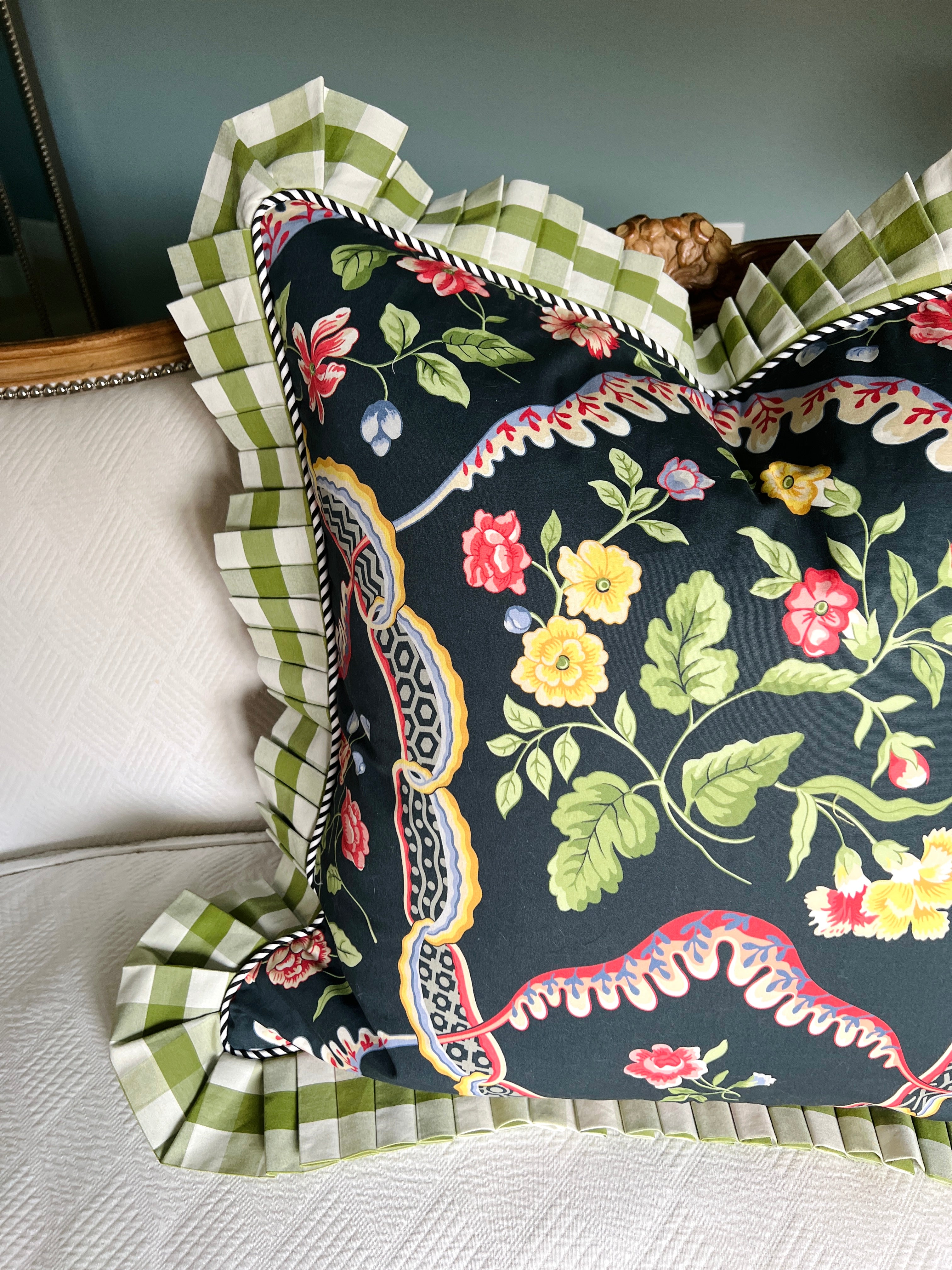 Black floral outlet cushions