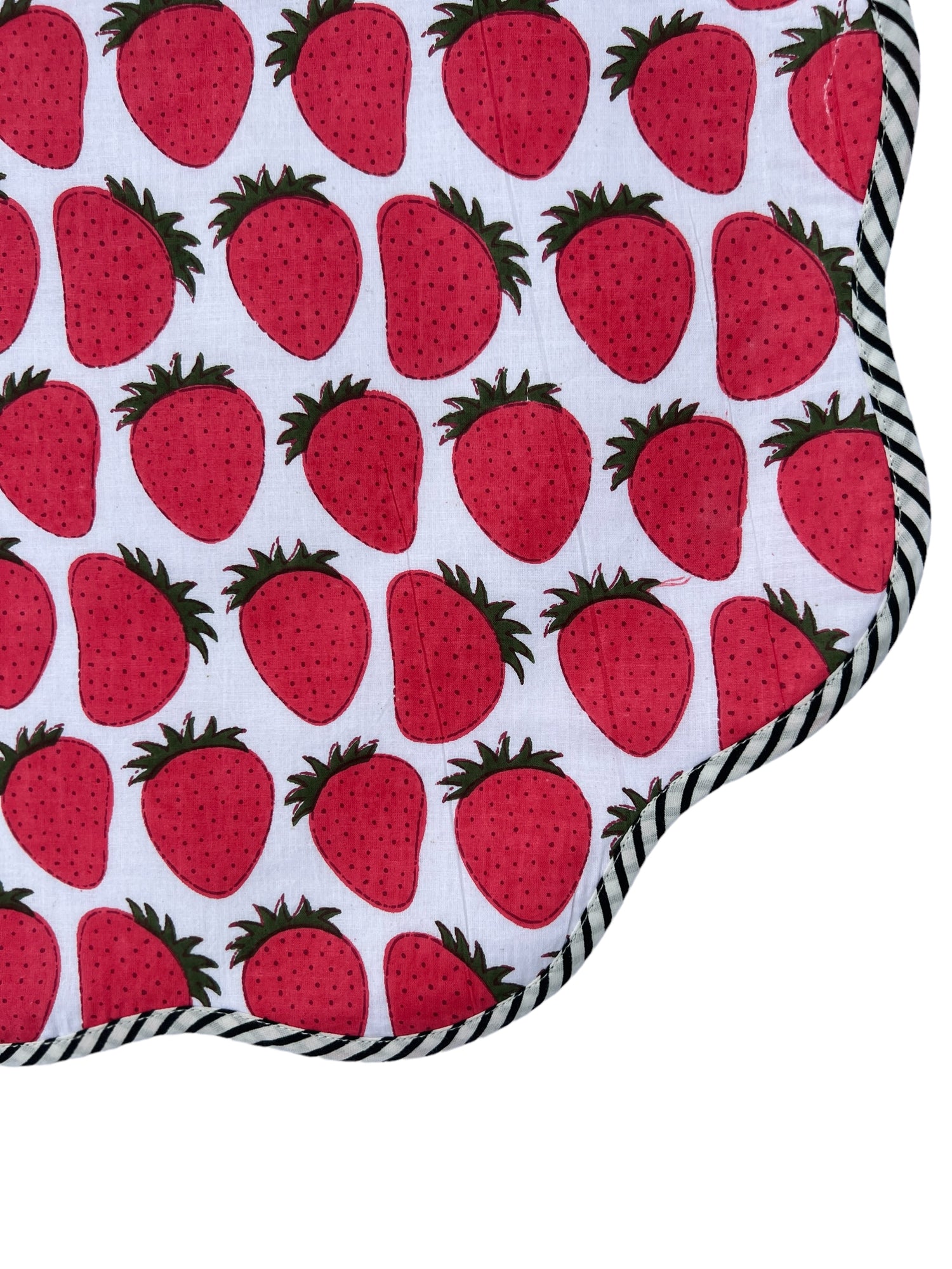 Scalloped strawberry block print placemat, set of 4